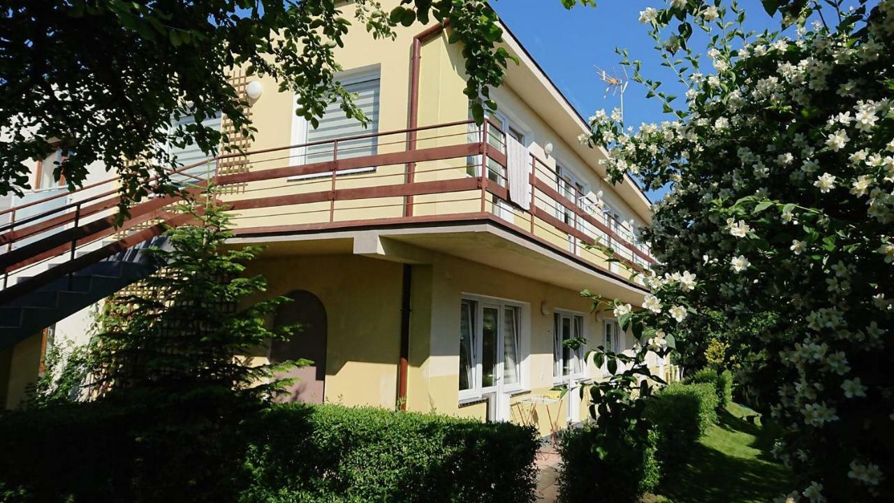 Ogrodowe Zacisze Apartment Jastrzebia Gora Exterior photo